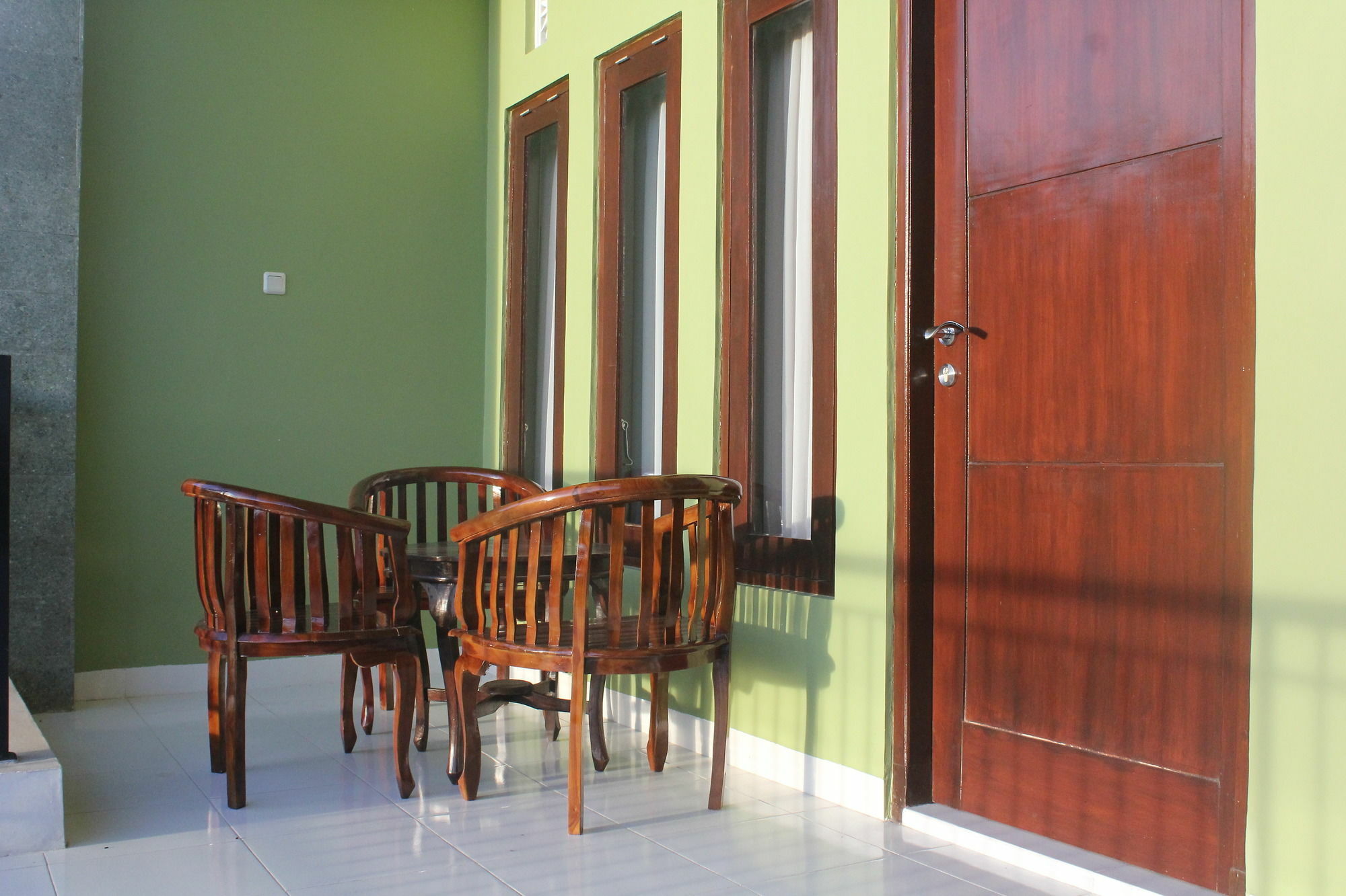Berlian Inn Kuta  Exterior photo